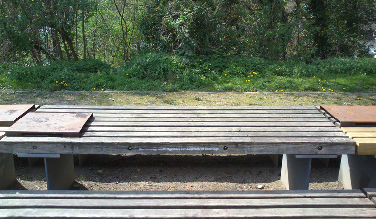 Archigraphus - Tische auf der Hhenpromenade